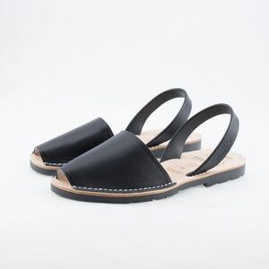 Mibo Avarca Sandals – Black Leather (Size 41)